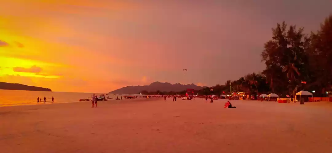 Pantai Cenang Beach Party